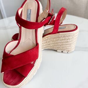 Prada Red Suede Espadrille Wedge Sandals Size 39 Authenticated by AD